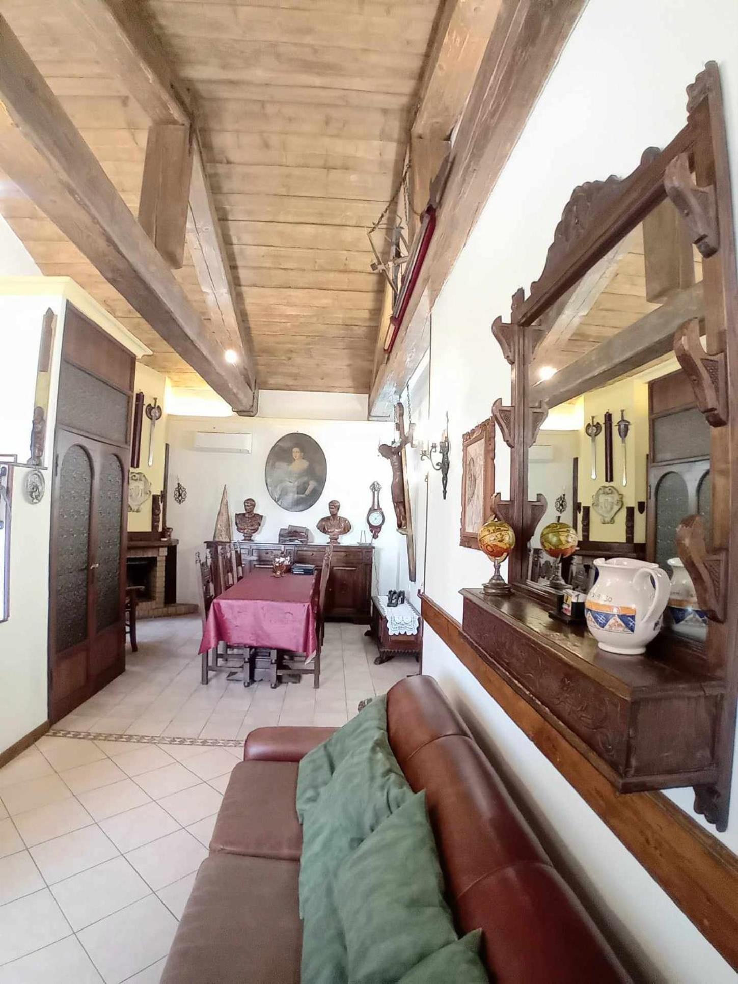 Casa Serafina Trilocale Con Arredi D'Arte E Parcheggio Privato 오르비에토 외부 사진